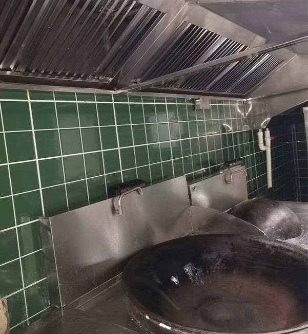 襄阳某工厂排油烟设备清洗