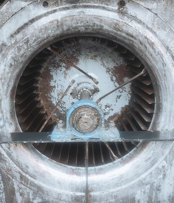 襄阳某工厂排油烟设备清洗